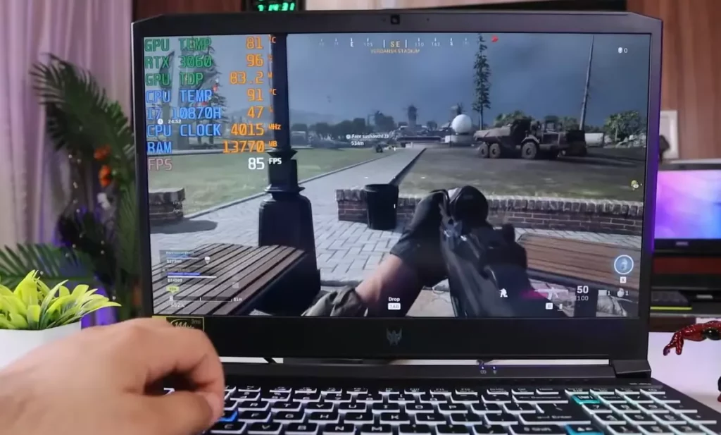 Acer Predator Helios 300 85 FPS on Call of Duty WarZone